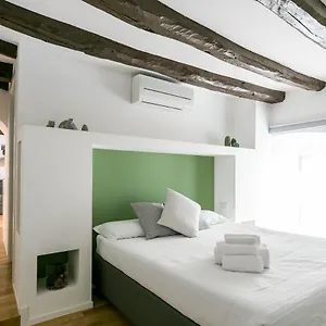 Appartement Mortara Navigli, Milaan